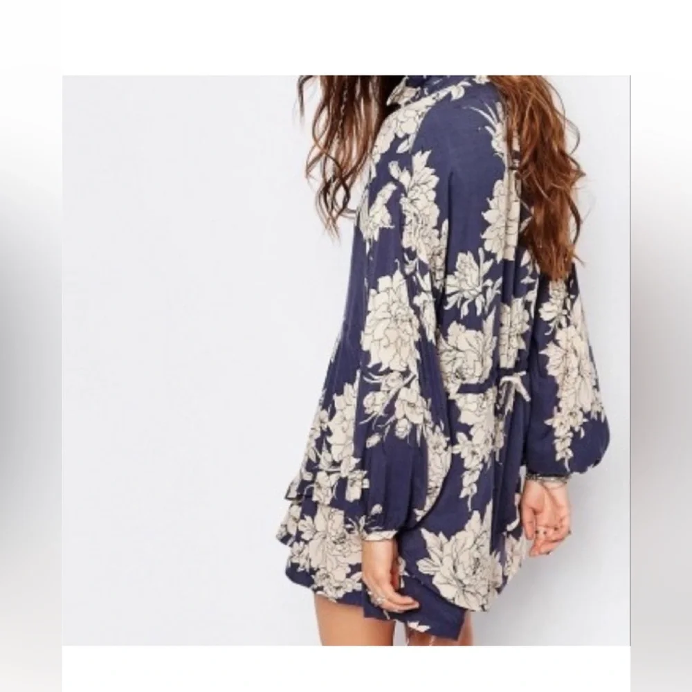 Free People Shake It Blue Floral Dress Size Medium - Picture 4 of 7